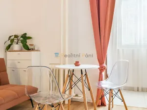 Pronájem bytu 2+kk, Praha - Braník, Jílovská, 25 m2