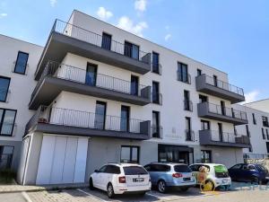 Prodej bytu 2+kk, Horoměřice, Velvarská, 50 m2