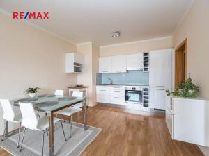 Prodej bytu 2+kk, Praha - Stodůlky, Svitákova, 54 m2