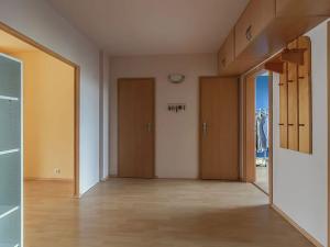 Pronájem bytu 4+kk, Praha - Bohnice, Feřtekova, 78 m2