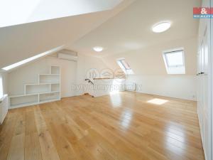 Prodej bytu 4+kk, Šlapanice, Kosmákova, 113 m2