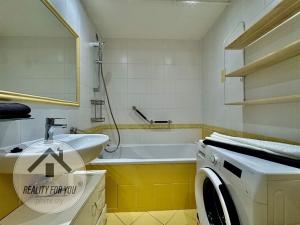 Pronájem bytu 3+1, Praha - Horní Počernice, Pavlišovská, 70 m2