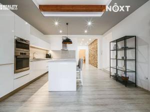 Prodej bytu 4+kk, Vyškov, Smetanovo nábřeží, 117 m2