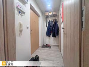 Pronájem bytu 1+1, Ostrava, Řecká, 33 m2