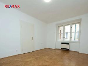 Pronájem bytu 1+1, Praha - Dejvice, Jugoslávských partyzánů, 47 m2