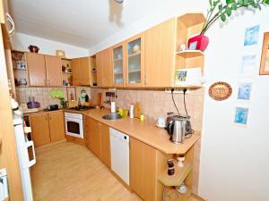 Prodej bytu 4+1, Praha - Řepy, Španielova, 96 m2