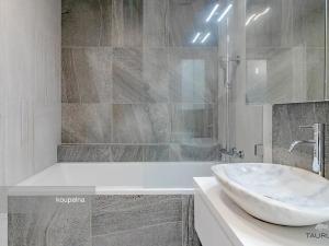 Pronájem bytu 2+kk, Plzeň, Stehlíkova, 73 m2