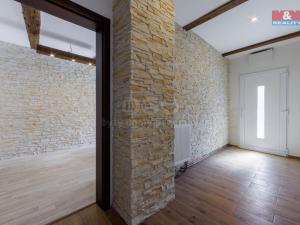 Prodej restaurace, Nezdice na Šumavě, 183 m2