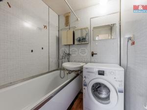 Prodej bytu 2+1, Klášterec nad Ohří - Miřetice u Klášterce nad Ohří, Pionýrů, 60 m2