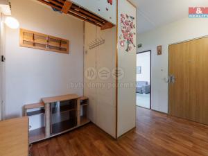 Prodej bytu 2+1, Klášterec nad Ohří - Miřetice u Klášterce nad Ohří, Pionýrů, 60 m2