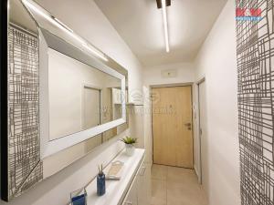 Pronájem bytu 1+kk, Jablonec nad Nisou, Máchova, 32 m2