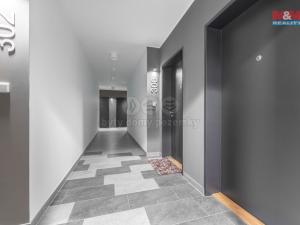 Pronájem bytu 3+kk, Praha, Thomasova, 59 m2