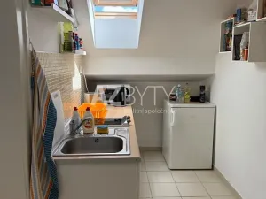 Prodej bytu 1+1, Praha - Bubeneč, Jugoslávských partyzánů, 39 m2