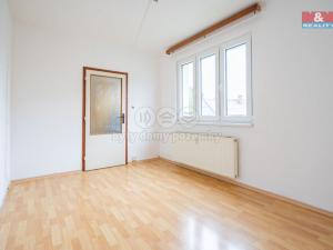 Prodej bytu 4+1, Třeboň - Třeboň II, Svobody, 69 m2