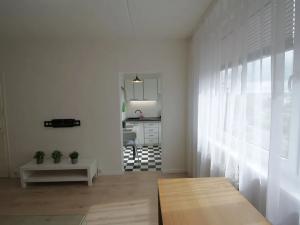 Pronájem bytu 1+1, Praha - Modřany, Botevova, 30 m2