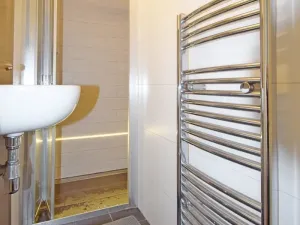Pronájem bytu 3+kk, Praha - Vršovice, Sevastopolská, 63 m2