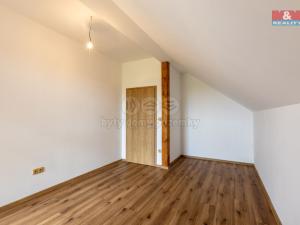 Prodej rodinného domu, Petrovice I, 147 m2