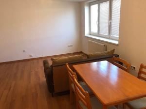 Pronájem bytu 2+kk, Olomouc, Wolkerova, 40 m2