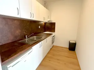 Pronájem bytu 1+kk, Praha - Modřany, Soukalova, 41 m2