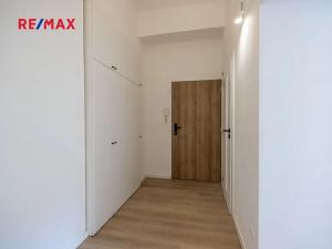 Prodej bytu 1+1, Praha - Vinohrady, Korunní, 39 m2