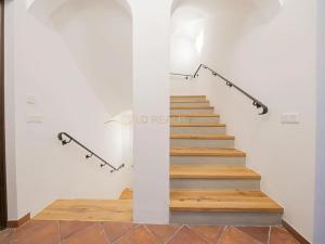 Pronájem bytu 1+kk, Olomouc, Šemberova, 23 m2