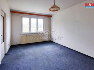 Prodej bytu 1+1, Rotava, Sídliště, 49 m2