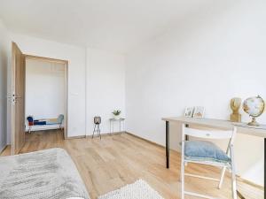 Prodej bytu 4+kk, Praha - Petrovice, Morseova, 96 m2