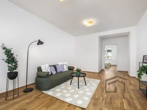 Pronájem bytu 2+1, Praha - Hloubětín, Mochovská, 52 m2