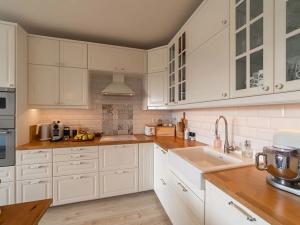Prodej bytu 3+kk, Praha - Modřany, Rorýsová, 92 m2
