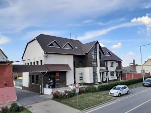 Prodej obchodního prostoru, Zdounky, 364 m2