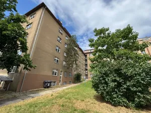 Pronájem bytu 3+1, Praha - Vršovice, Novorossijská, 82 m2