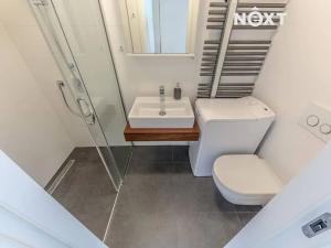 Pronájem bytu 1+kk, Praha - Smíchov, Gabrielská, 37 m2