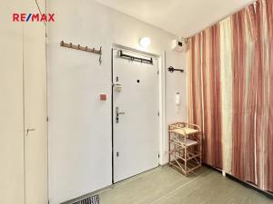 Pronájem bytu 2+kk, Kladno, Francouzská, 41 m2