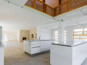 Prodej rodinného domu, Lhotka, 600 m2