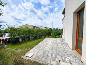 Prodej bytu 2+kk, Lavičky, 50 m2
