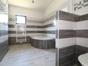 Prodej rodinného domu, Blšany u Loun, 166 m2