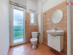 Prodej bytu 2+kk, Karlovy Vary - Bohatice, Jáchymovská, 52 m2