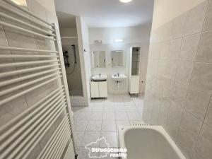 Pronájem bytu 3+1, Praha - Žižkov, Lucemburská, 100 m2