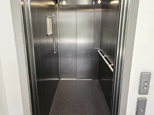 Pronájem bytu 2+kk, Praha - Žižkov, V zahrádkách, 56 m2