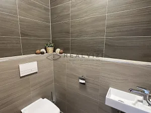 Pronájem bytu 3+kk, České Budějovice, České Vrbné, 69 m2