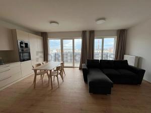 Pronájem bytu 3+kk, Brno, Spolková, 82 m2