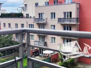 Prodej bytu 3+kk, Praha - Záběhlice, Velenovského, 85 m2