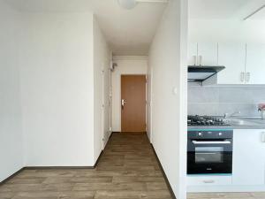 Pronájem bytu 2+1, Litvínov, Čapkova, 67 m2