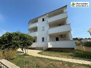 Prodej bytu 2+kk, Novalja, Chorvatsko, 104 m2