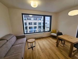 Pronájem bytu 2+kk, Praha - Holešovice, U průhonu, 83 m2