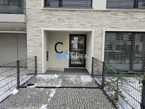 Pronájem bytu 2+kk, Praha - Holešovice, U průhonu, 83 m2