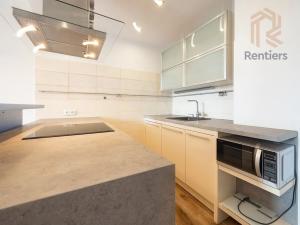 Pronájem bytu 2+kk, Praha - Vysočany, Pod Harfou, 60 m2