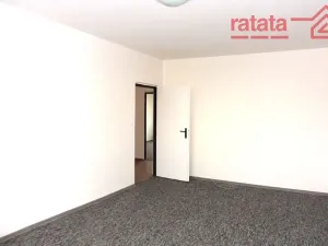 Pronájem bytu 3+1, Chomutov, Dřínovská, 77 m2