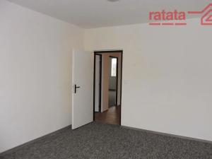 Pronájem bytu 3+1, Chomutov, Dřínovská, 77 m2