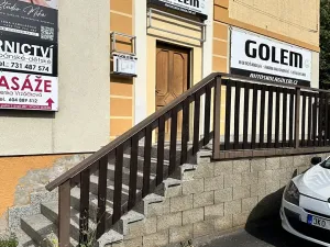 Pronájem obchodního prostoru, Ostrov, Hlavní třída, 36 m2